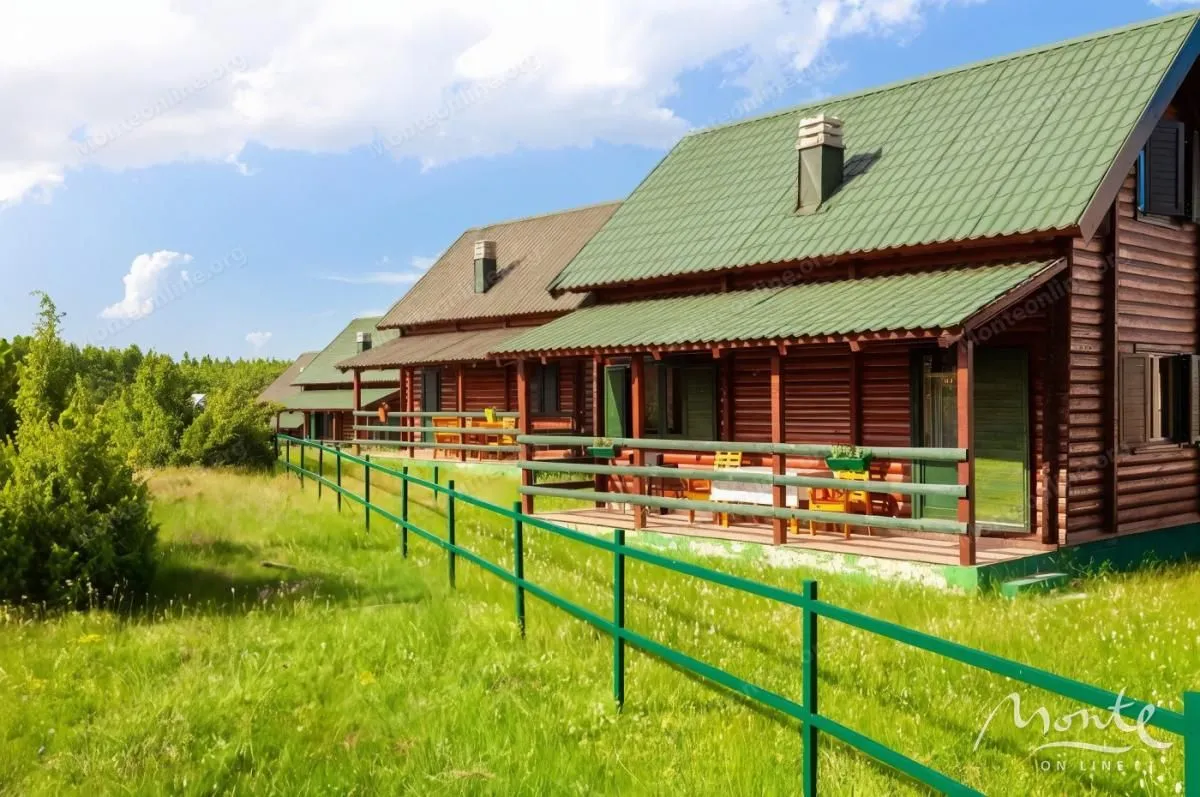 Prodaja, poslovni prostor, 480m², Borje, Žabljak