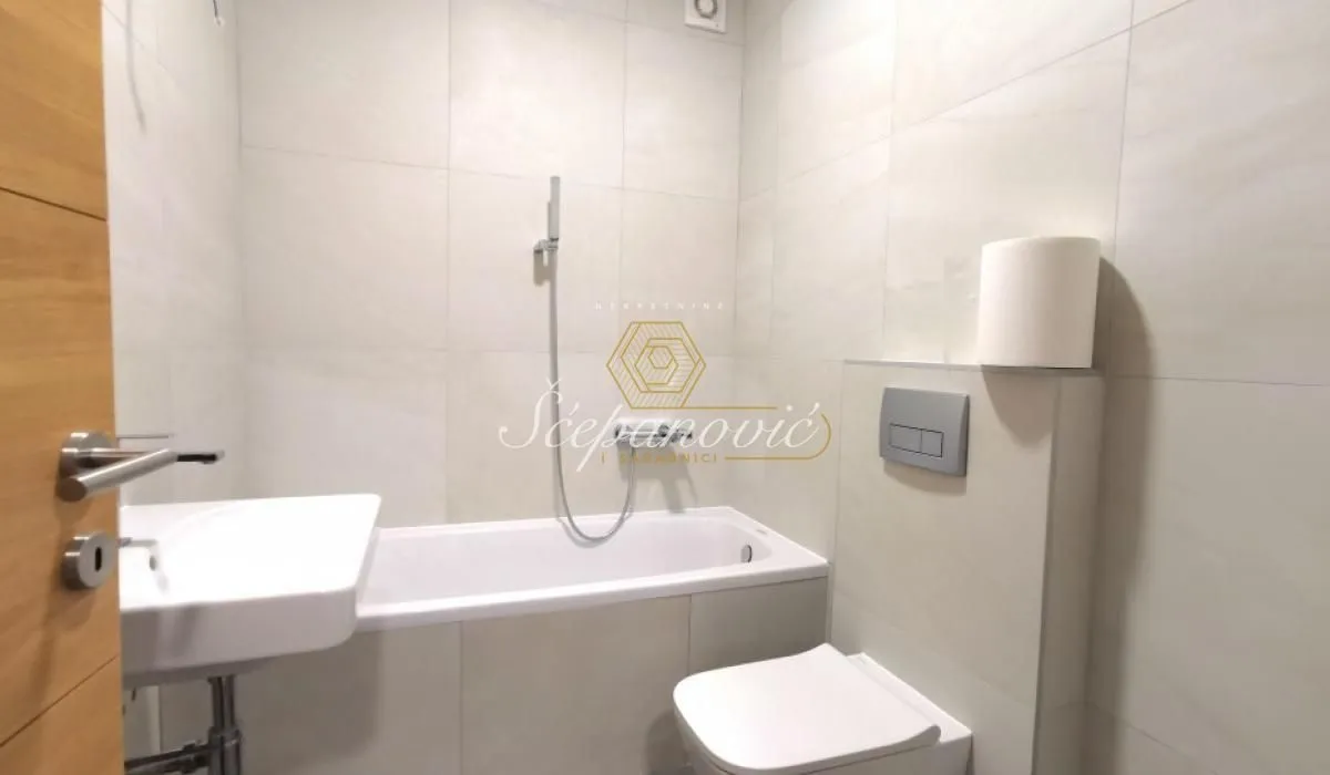 Sale, one bedroom apartment, 42m², Rotkvarija, Novi Sad Sve Podlokacije