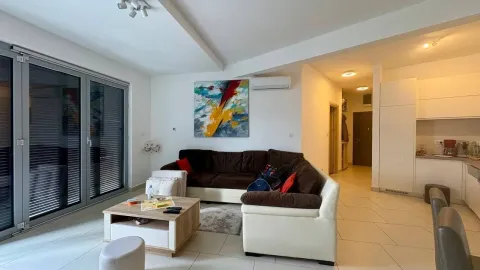 Prodaja, jednosoban stan, 61m², Morinj, Kotor - image 8