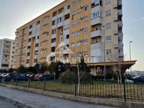 Sale, one bedroom apartment, 43m², Stari Aerodrom, Podgorica - image 2