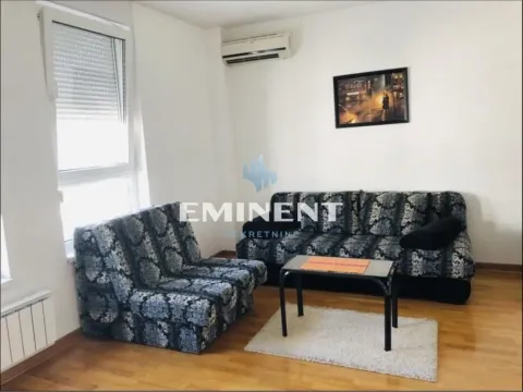 Izdavanje, jednosoban stan, 32m², Novi Beograd Blok 67, Novi Beograd Sve Podlokacije - image 2