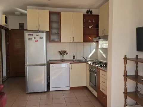 Sale, one bedroom apartment, 44m², Petrovac, Budva - image 6