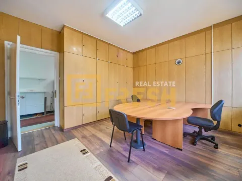 Rent, office space, 33m², Preko Morače, Podgorica - image 8