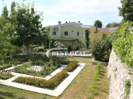 Prodaja, kuća, 400m², Dobre Vode, Bar - image 6