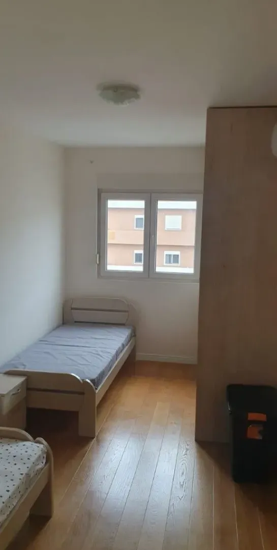 Rent, apartment, 69m², Central Point, Podgorica