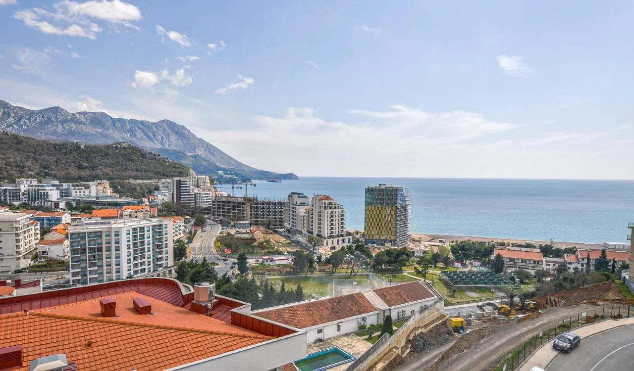 Prodaja, dvosoban stan, 88m², Bečići, Budva
