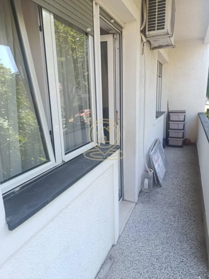 Rent, three bedroom apartment, 78m², Severni Bulevar, Zvezdara Sve Podlokacije