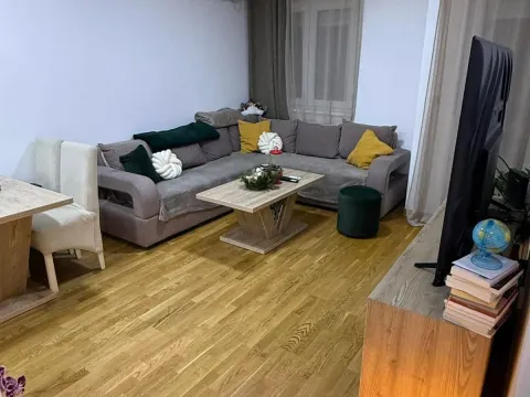 Rent, one bedroom apartment, 45m², City Kej, Podgorica - image 2