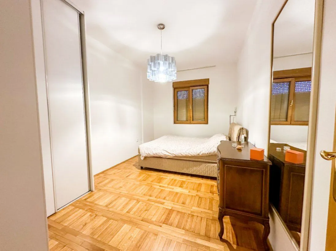 Izdavanje, dvosoban stan, 68m², Preko Morače, Podgorica