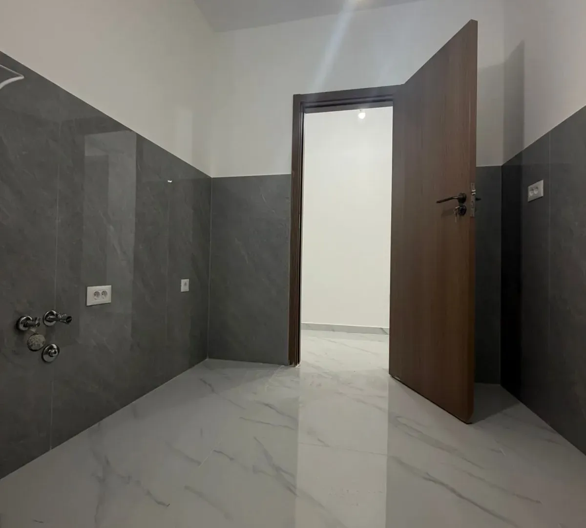 Sale, two bedroom apartment, 72m², Šušanj, Bar