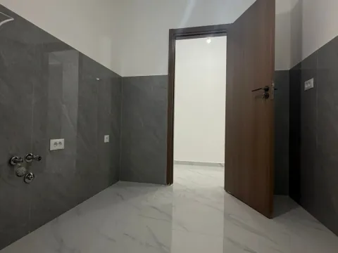 Sale, two bedroom apartment, 72m², Šušanj, Bar - image 5