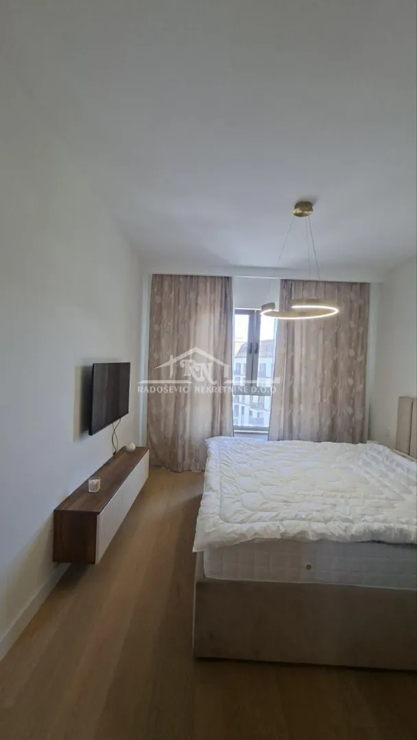 Rent, three bedroom apartment, 70m², Savski Venac, Beograd