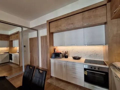Izdavanje, trosoban stan, 78m², Beograd Na Vodi, Beograd - image 4