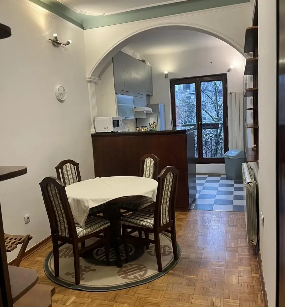 Rent, three bedroom apartment, 120m², Stari Grad, Beograd