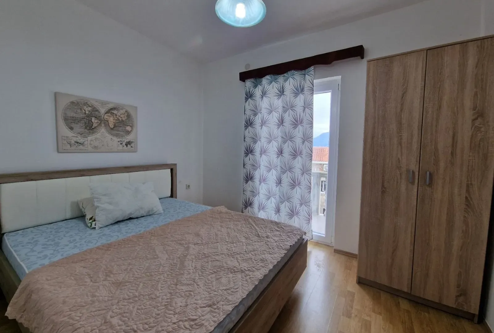 Prodaja, kuća, 180m², Krašići, Tivat