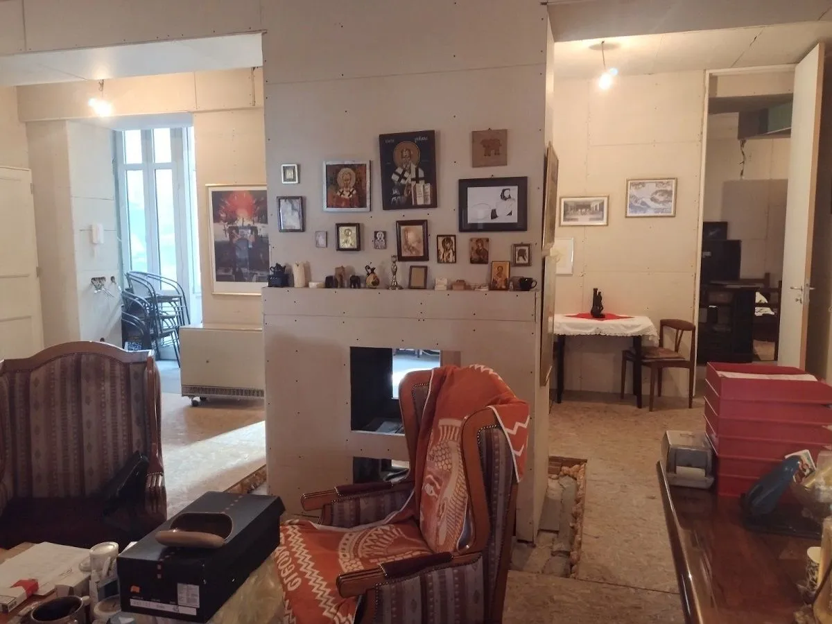 Prodaja, dvosoban stan, 90m², Vračar Sve Podlokacije, Beograd