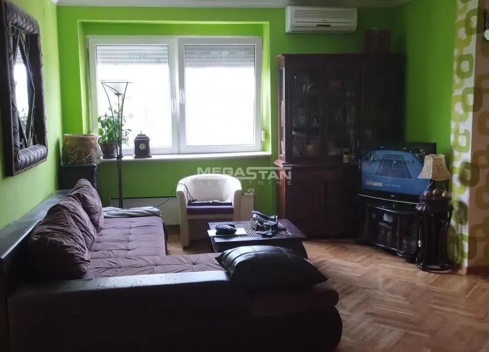 Sale, three bedroom apartment, 78m², Centar, Pančevo