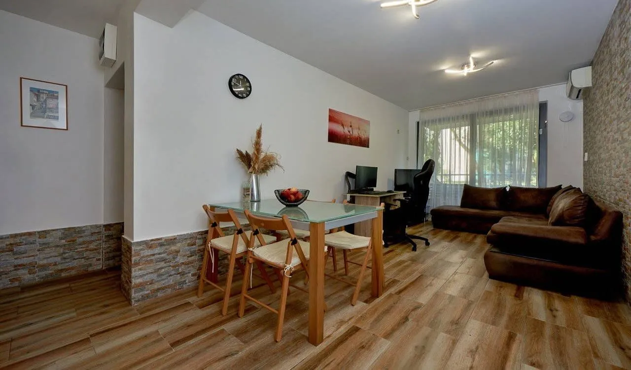 Prodaja, dvosoban stan, 57m², Budva, Crna Gora