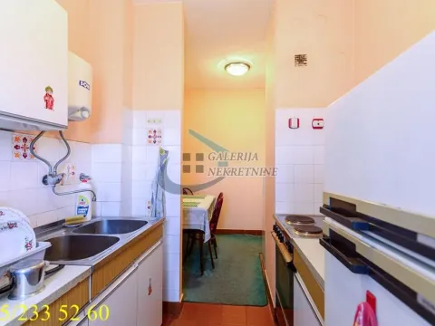 Sale, three bedroom apartment, 70m², Stari Košutnjak, Rakovica - image 9