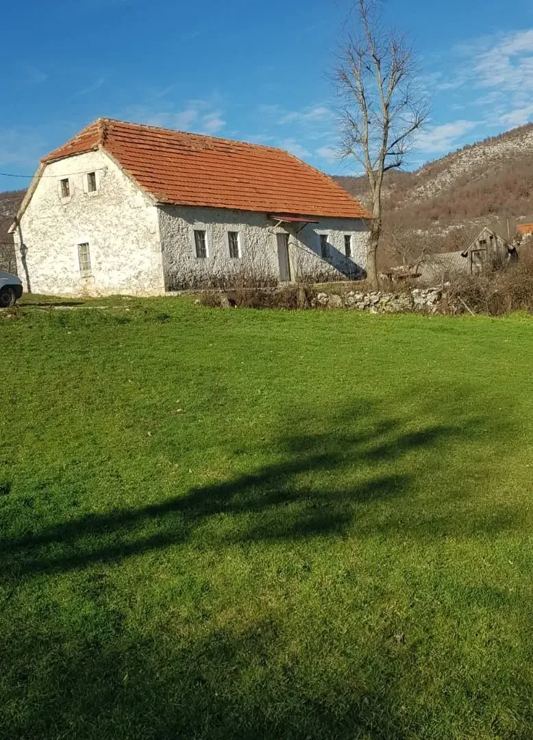 Prodaja, plac, 19000m², Nikšić, Crna Gora