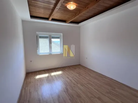 Sale, house, 281m², Adice, Novi Sad Sve Podlokacije - image 17