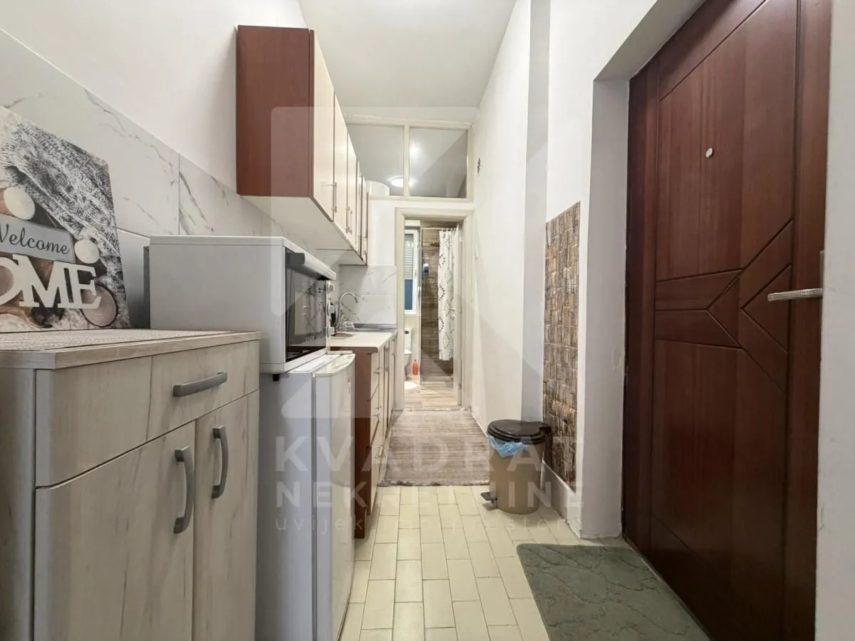 Rent, studio apartment, 27m², Centar, Podgorica