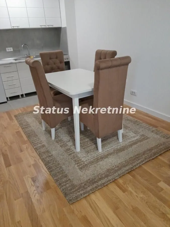 Izdavanje, dvosoban stan, 43m², Podbara, Novi Sad Sve Podlokacije