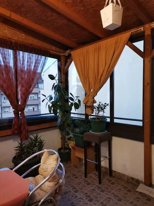 Prodaja, trosoban stan, 84m², Zvezdara Sve Podlokacije, Beograd