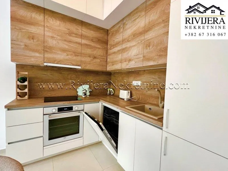 Prodaja, jednosoban stan, 54m², Đenovići, Herceg Novi