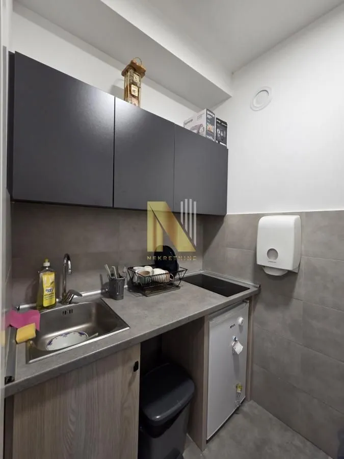 Rent, office space, 80m², Centar, Novi Sad