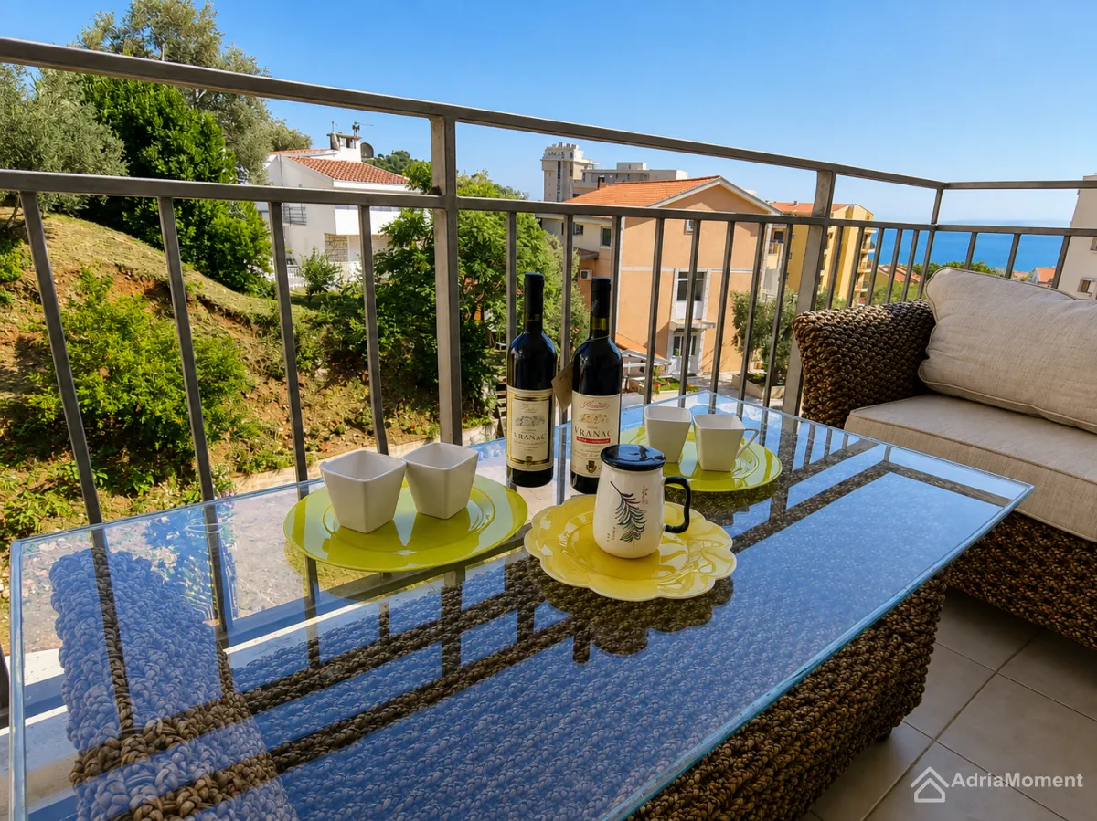 Prodaja, dvosoban stan, 54m², Petrovac, Budva