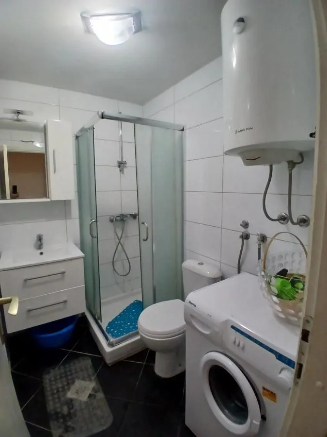 Prodaja, jednosoban stan, 53m², Adok, Budva