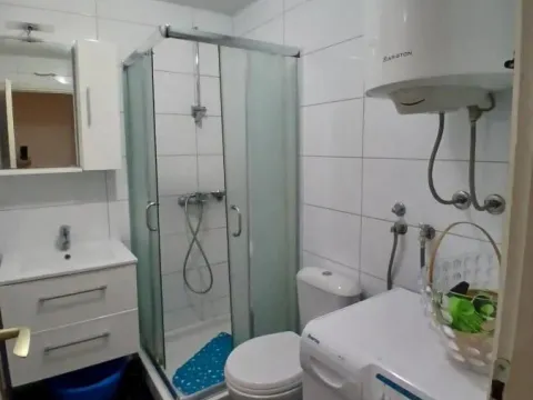 Sale, one bedroom apartment, 53m², Adok, Budva - image 7