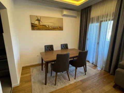 Izdavanje, dvosoban stan, 66m², Centar, Podgorica - image 5
