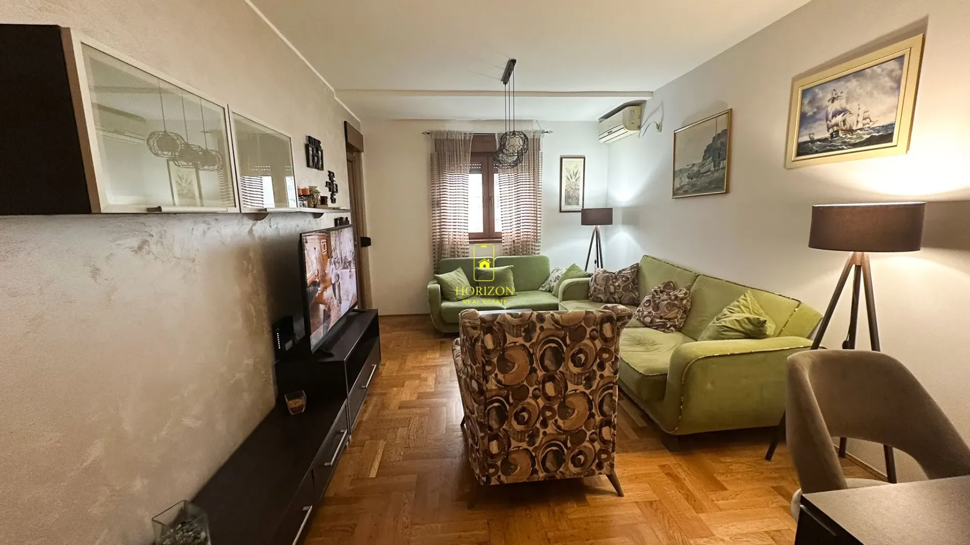 Prodaja, dvosoban stan, 70m², Stari Aerodrom, Podgorica