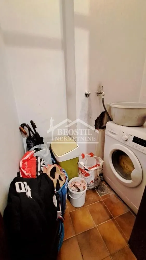 Prodaja, dvosoban stan, 68m², Višnjička Banja, Palilula Sve Podlokacije