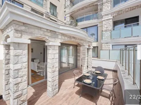 Rent, two bedroom apartment, 75m², Bečići, Budva - image 12