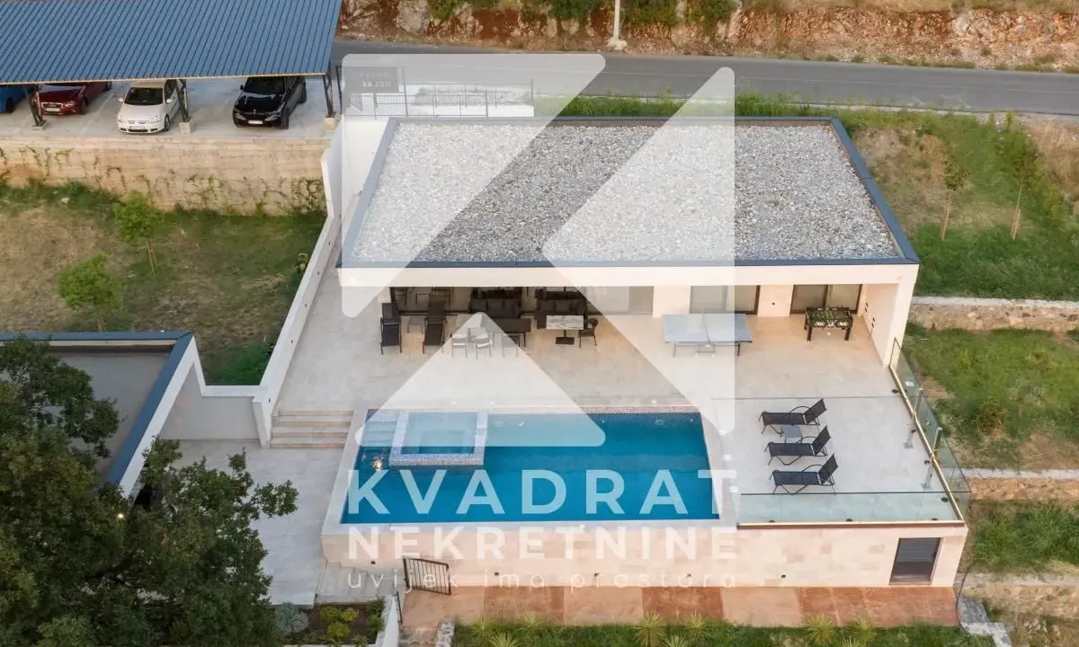 Sale, house, 120m², Piperi, Podgorica