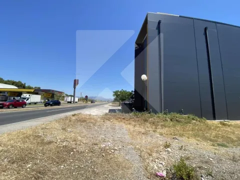 Rent, office space, 1800m², Zeta, Podgorica - image 8