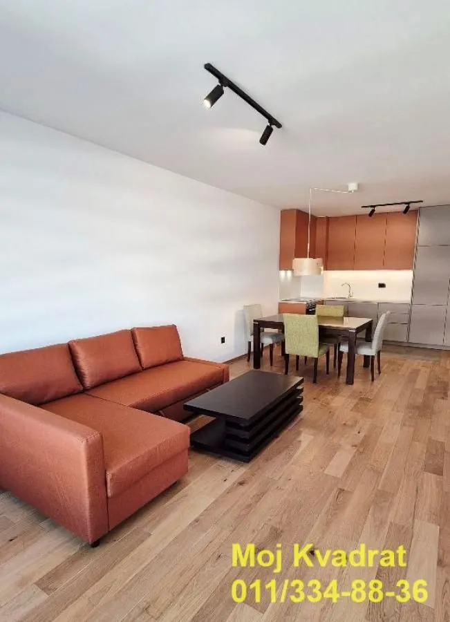 Izdavanje, dvosoban stan, 59m², Centar Sve Podlokacije, Beograd