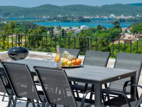 Prodaja, kuća, 250m², Mrčevac, Tivat - image 26