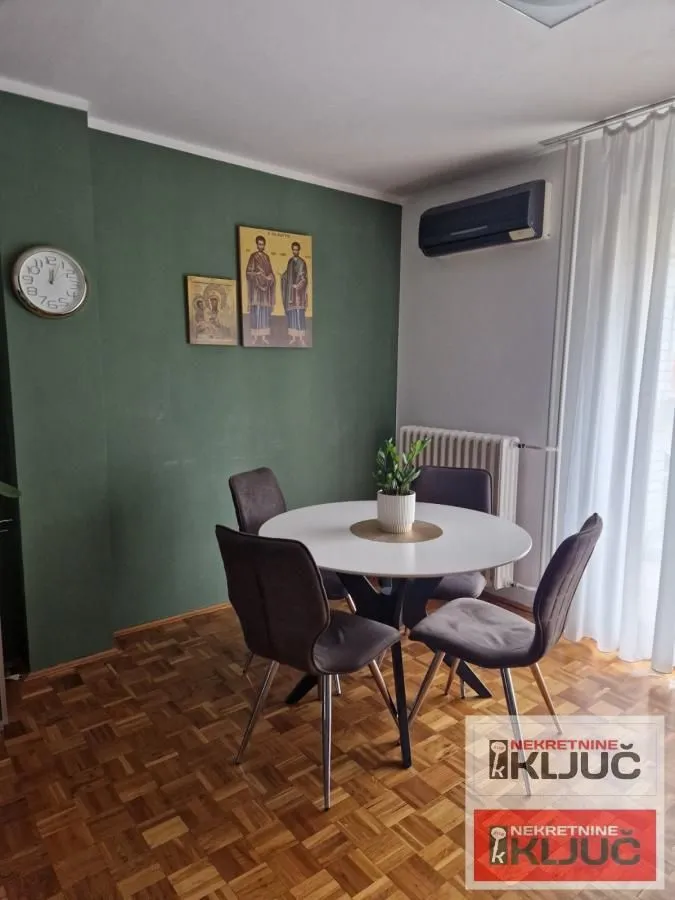 Prodaja, dvosoban stan, 55m², Novo naselje, Novi Sad