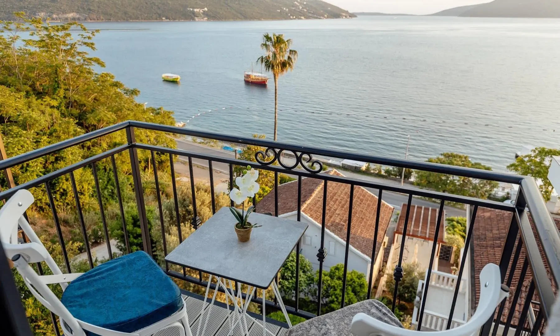Prodaja, ugostiteljski objekat, 1000m², Kumbor, Herceg Novi
