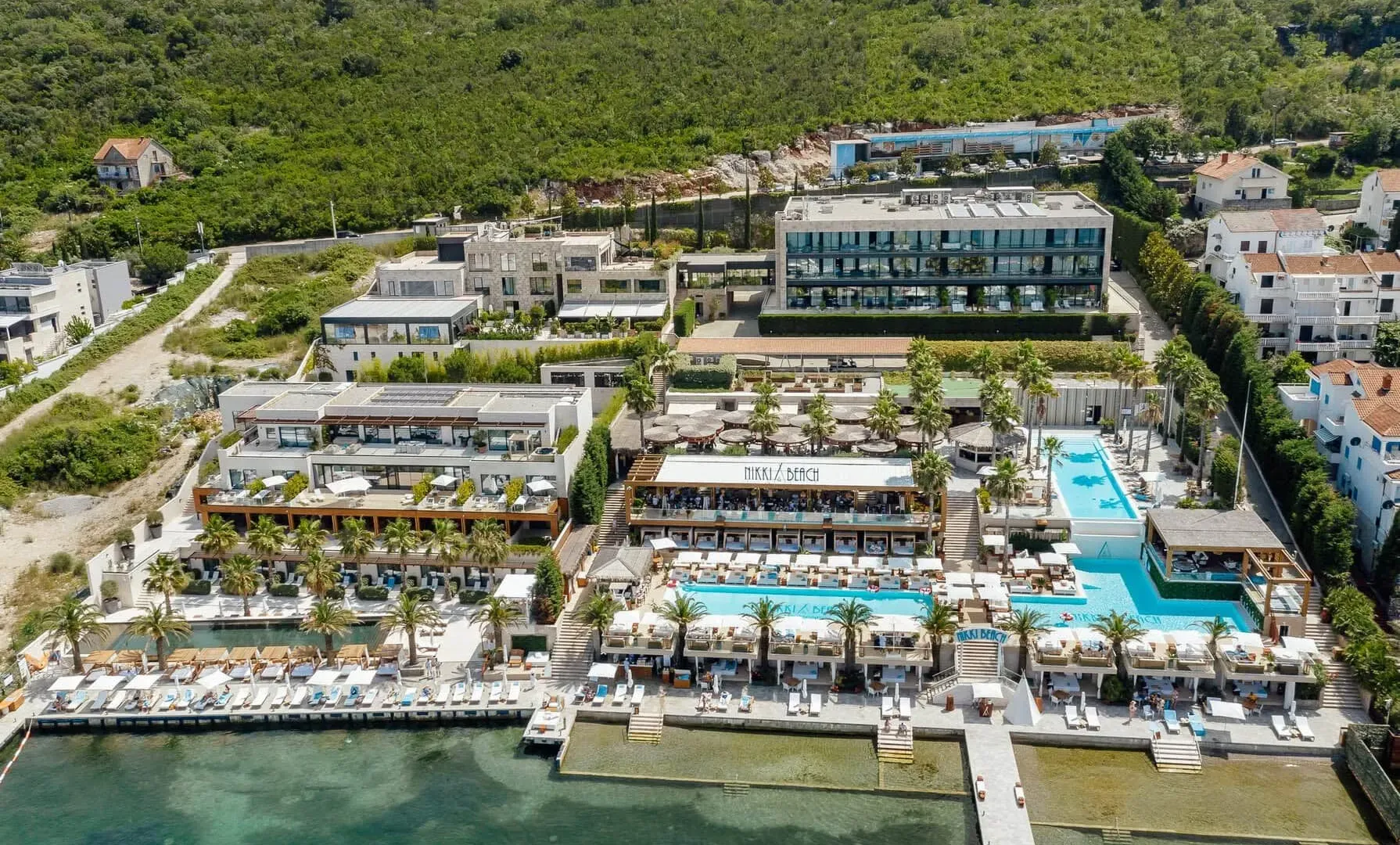 Prodaja, dvosoban stan, 201m², Đuraševići, Tivat