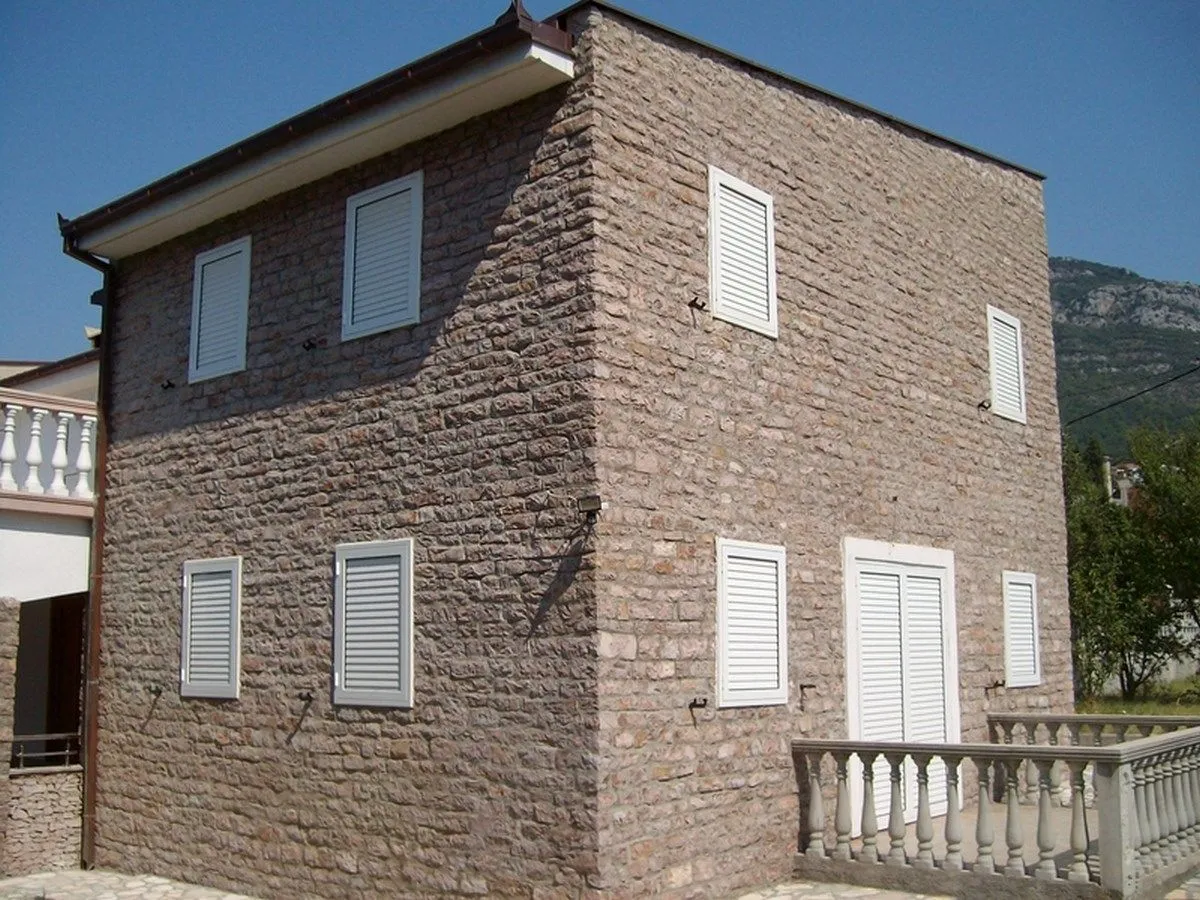 Prodaja, kuća, 293m², Bar, Crna Gora