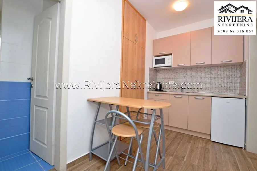 Prodaja, kuća, 201m², Centar, Herceg Novi