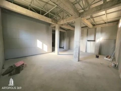 Rent, office space, 180m², Veliki Mokri Lug, Zvezdara Sve Podlokacije - image 10