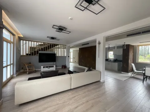 Sale, house, 630m², Zeta, Podgorica - image 8