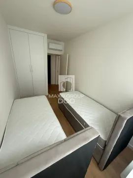 Rent, three bedroom apartment, 81m², Savski Venac, Beograd - image 9