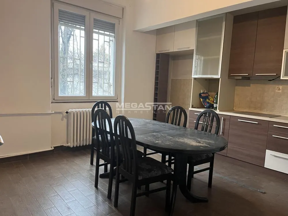 Sale, apartment, 105m², Autokomanda, Voždovac Sve Podlokacije
